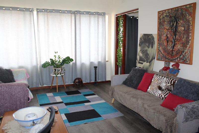 1 Bedroom Property for Sale in Avondale Western Cape